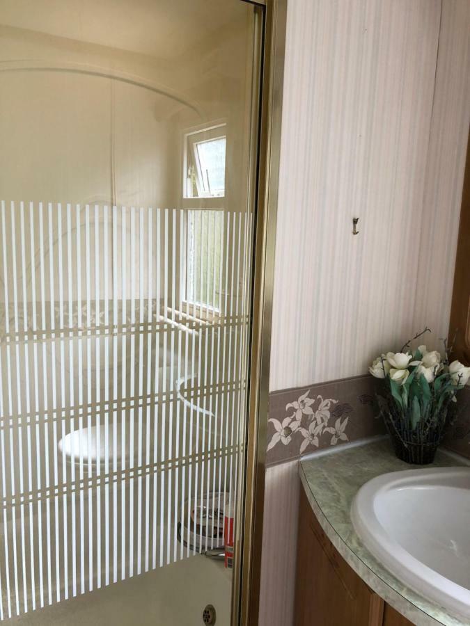 20A Glenfinart Park Villa Dunoon Esterno foto